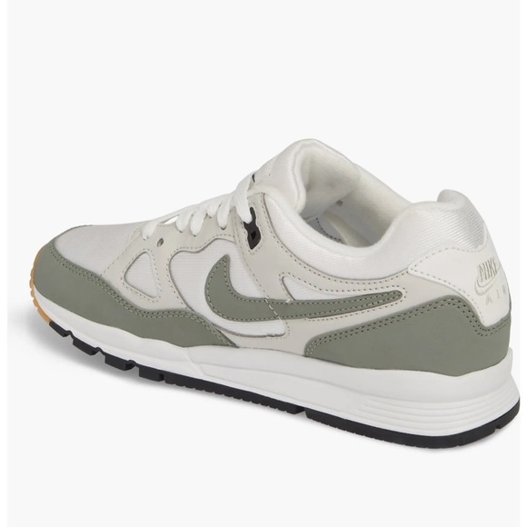 Air Span II Sneaker (Women)
Nike Size 8.5 GUC signs of wear - Picture 2 of 8